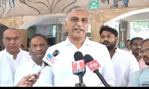 పిల్లల ప్రాణాల కంటే రాహుల్ గాంధీ పర్యటన ముఖ్యమా : సీఎం రేవంత్ రెడ్డిపై హరీశ్ రావు ఫైర్