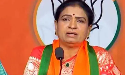 DK Aruna : కులగణన సర్వేపై ఎంపీ డీకే అరుణ ఫైర్