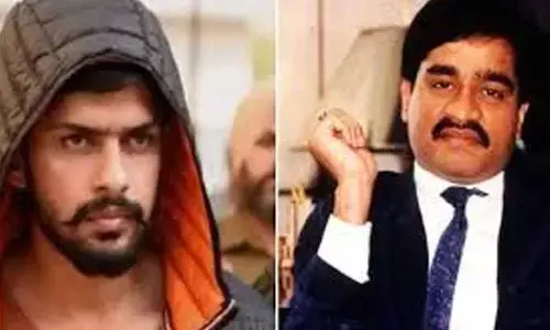 Maharashtra :టీషర్టులపై లారెన్స్ బిష్ణోయ్, దావూద్ ఇబ్రహీం ప్రింట్స్