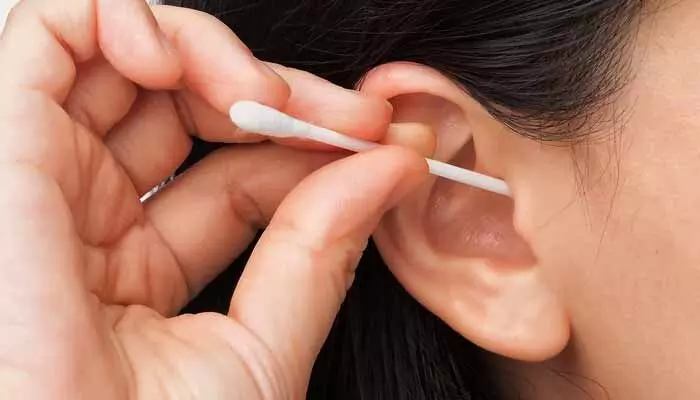 Ear Itching : చలికాలంలో చెవిలో దురద.. ఈ కారణాలవల్ల కూడా కావచ్చు! Ear Itching : చలికాలంలో చెవిలో దురద.. ఈ కారణాలవల్ల కూడా కావచ్చు!
