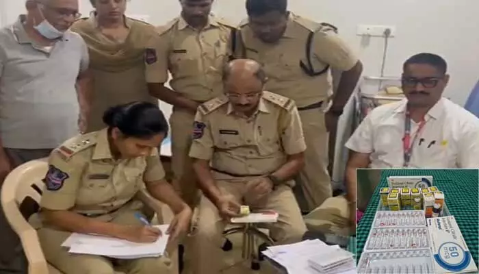 HYD: ఆసుపత్రులపై డీసీఏ అధికారుల దాడులు.. నార్కొటిక్ డ్రగ్స్ సీజ్ HYD: ఆసుపత్రులపై డీసీఏ అధికారుల దాడులు.. నార్కొటిక్ డ్రగ్స్ సీజ్