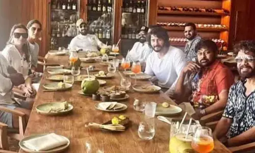 Tollywood Heroes: ఒకే ఫ్రేమ్‌లో టాలీవుడ్ అగ్ర హీరోలు.. ఆకట్టుకుంటోన్న బ్యూటిఫుల్ పిక్