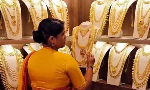 మహిళలకు బ్యాడ్ న్యూస్.. భారీగా పెరిగిన బంగారం ధరలు