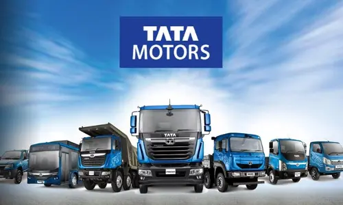 Tata Motors Q2 Results: సెప్టెంబర్ త్రైమాసికంలో తగ్గిన టాటా మోటార్స్ లాభాలు