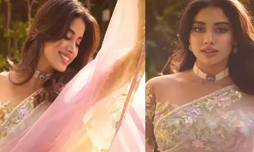 Janhvi Kapoor: పింక్ నెట్ శారీలో జాన్వీ అందాలు.. చూస్తే ఎవరైనా ఫిదా అవ్వాల్సిందే