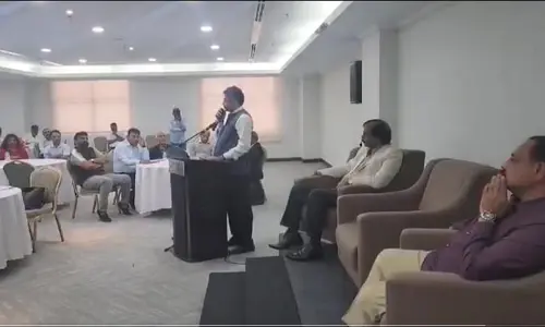 Sridhar Babu : తెలంగాణలో పెట్టుబడులు పెట్టండి.. మలేషియా పారిశ్రామిక వేత్తలతో శ్రీధర్ బాబు సమావేశం