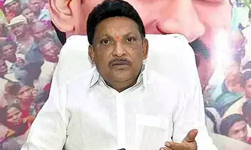 IT Searches: గ్రంధి శ్రీనివాస్ ఇంట్లో భారీగా నగదు, విలువైన ఫైల్స్ స్వాధీనం ..!