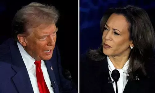 Trump : డెమొక్రాట్లకు ఆర్థిక సాయం చేయండి.. తన మద్దతు దారులకు ట్రంప్ విజ్ఞప్తి