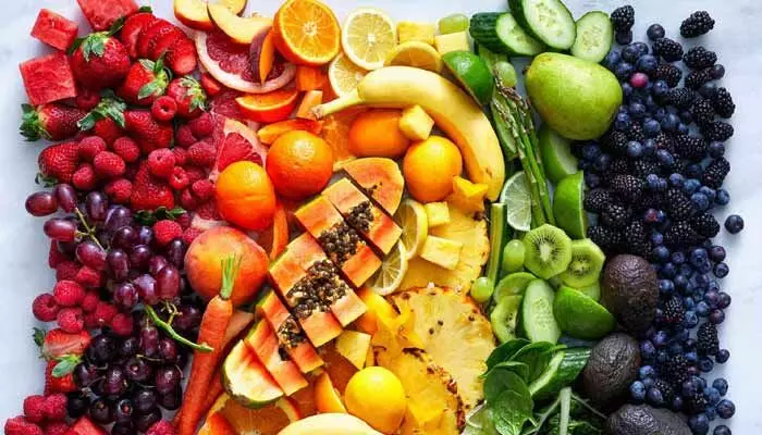 Diabetes : షుగర్ తక్కువగా ఉండే ఫ్రూట్స్.. ఇవి తింటే మధుమేహం కంట్రోల్లోకి వచ్చినట్లే! Diabetes : షుగర్ తక్కువగా ఉండే ఫ్రూట్స్.. ఇవి తింటే మధుమేహం కంట్రోల్లోకి వచ్చినట్లే!