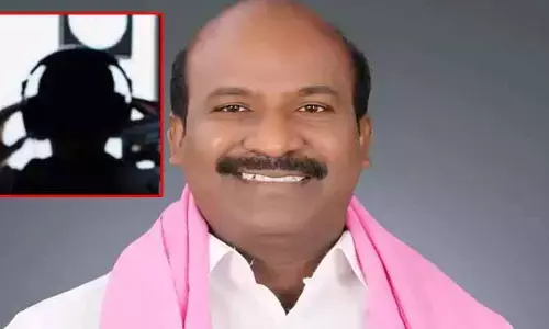 Phone Tapping Case: ఫోన్ ట్యాపింగ్ కేసులో సంచలనం.. మాజీ ఎమ్మెల్యేకు నోటీసులు