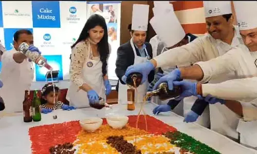Wine cake : వైన్ కేక్ తయారీ షురూ...క్రిస్మస్ వేడుకల స్పెషల్