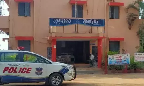 Lagcherla incident: పరిగి పీఎస్ నుంచి 40 మంది రైతుల విడుదల.. ఇంకా స్టేషన్‌లోనే 15 మంది రైతులు