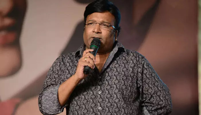 Kona Venkat : ఆలాంటి సినిమాలు ఎప్పటికీ బ్లాక్ బస్టర్ అవ్వలేవు అంటూ షాకింగ్ వ్యాఖ్యలు చేసిన కోన వెంకట్ Kona Venkat : ఆలాంటి సినిమాలు ఎప్పటికీ బ్లాక్ బస్టర్ అవ్వలేవు అంటూ షాకింగ్ వ్యాఖ్యలు చేసిన కోన వెంకట్