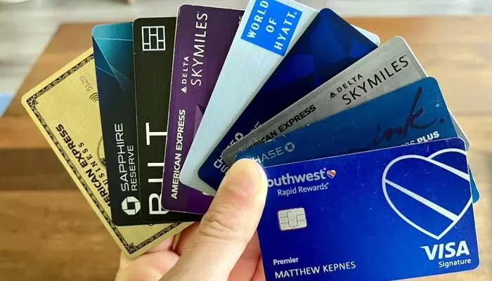 Credit Card New Rules: క్రెడిట్ కార్డు వినియోగదారులకు బిగ్ అలర్ట్.. నవంబర్ 15 నుంచి కొత్త రూల్స్ ..! Credit Card New Rules: క్రెడిట్ కార్డు వినియోగదారులకు బిగ్ అలర్ట్.. నవంబర్ 15 నుంచి కొత్త రూల్స్ ..!