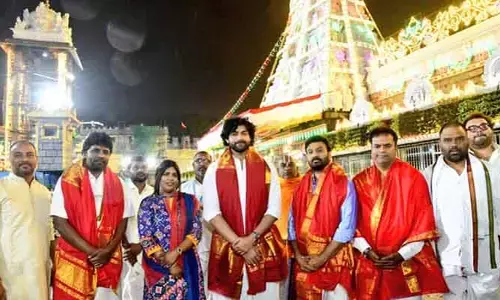 Matka: తిరుమలలో మట్కా టీమ్.. శ్రీవారిని దర్శించుకున్న వరుణ్ తేజ్