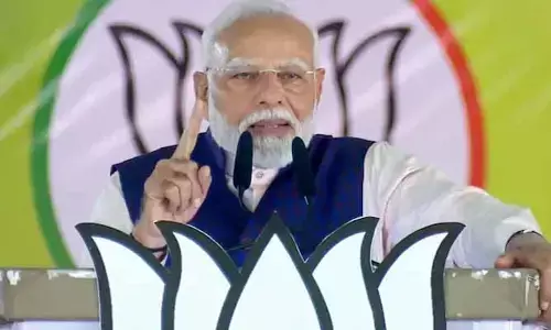 PM Modi: రిజర్వేషన్లు ఎత్తివేయడానికి రాహుల్ కుట్ర చేశారు.. ప్రధాని మోడీ హాట్ కామెంట్స్