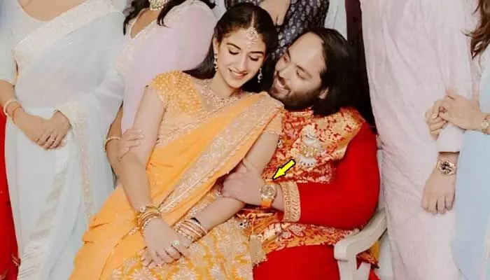 Radhika Merchant: పెళ్లైన నాలుగు నెలలకే కీలక నిర్ణయం తీసుకున్న అంబానీ చిన్న కోడలు..! Radhika Merchant: పెళ్లైన నాలుగు నెలలకే కీలక నిర్ణయం తీసుకున్న అంబానీ చిన్న కోడలు..!