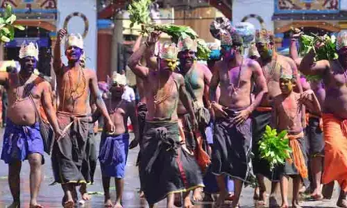 అయ్యప్ప మాలధారులకు అలర్ట్.. ఆ విరుముడులు వద్దన్న ట్రావెన్ కోర్ బోర్డు