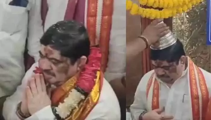 Karthika Pournami: కార్తీక పౌర్ణమి.. శైవక్షేత్రాల్లో మంత్రుల ప్రత్యేక పూజలు Karthika Pournami: కార్తీక పౌర్ణమి.. శైవక్షేత్రాల్లో మంత్రుల ప్రత్యేక పూజలు