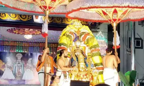 Tirumala News : తిరుమలలో ఘనంగా కార్తీక పౌర్ణమి గరుడసేవ