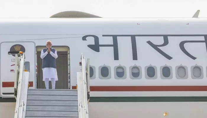 PM Modi : ప్రధాని మోడీ మూడు దేశాల పర్యటన షురూ.. 18,19 తేదీల్లో బ్రెజిల్లో ‘జీ20’ PM Modi : ప్రధాని మోడీ మూడు దేశాల పర్యటన షురూ.. 18,19 తేదీల్లో బ్రెజిల్లో ‘జీ20’
