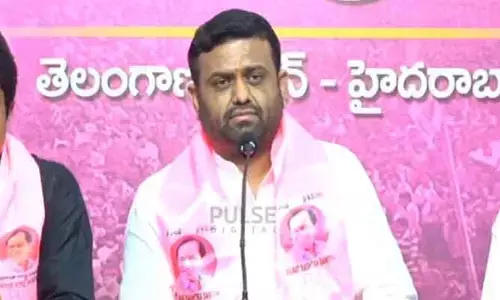 Pilot Rohit Reddy : సోదరుడికి అండగా నిలబడలేవా ? : మహేందర్ రెడ్డికి పైలట్ ప్రశ్న