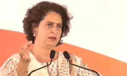 Priyanka Gandhi : జర్నలిస్టు హత్య.. ఖండించిన ప్రియాంక గాంధీ