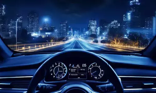 Night Time Driving Tips: రాత్రిపూట కారు నడుపుతున్నారా? ఈ విషయాలు తప్పక గుర్తుంచుకోండి..!