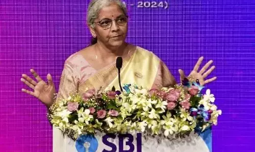 SBI Branches: నిర్మలా సీతారామన్ కీలక ప్రకటన.. ఎస్‌బీఐ నుంచి మరో 500 బ్రాంచీలు..!