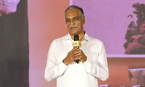 Harish Rao: కేసీఆర్ అంటే ఒక చరిత్ర.. కేసీఆర్ ప్రీరిలీజ్ ఈవెంట్ లో హరీష్ రావు