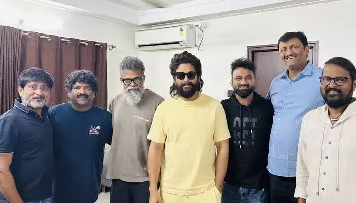 Pushpa 2 : ట్రైలర్ సక్సెస్ తర్వాత సంబరాలు చేసుకుంటున్న పుష్ప 2 టీమ్ Pushpa 2 : ట్రైలర్ సక్సెస్ తర్వాత సంబరాలు చేసుకుంటున్న పుష్ప 2 టీమ్