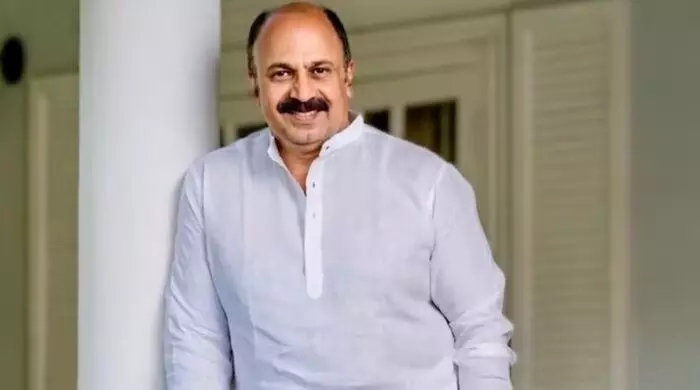 Siddique: ఎనిమిదేళ్ల జాప్యం ఎందుకు ?.. సిద్ధిఖీ బెయిల్ కేసులో సుప్రీం వ్యాఖ్యలు Siddique: ఎనిమిదేళ్ల జాప్యం ఎందుకు ?.. సిద్ధిఖీ బెయిల్ కేసులో సుప్రీం వ్యాఖ్యలు