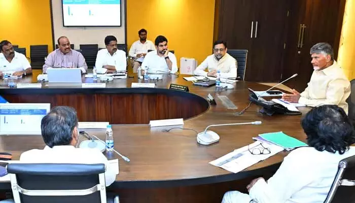 TDP: యావత్ భారతదేశం ఏపీ వైపు.. మంత్రి నారా లోకేష్ కీలక వ్యాఖ్యలు TDP: యావత్ భారతదేశం ఏపీ వైపు.. మంత్రి నారా లోకేష్ కీలక వ్యాఖ్యలు