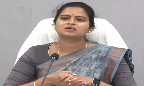 Rajani: హైకోర్టులో మాజీ మంత్రి రజినీకి ఊరట