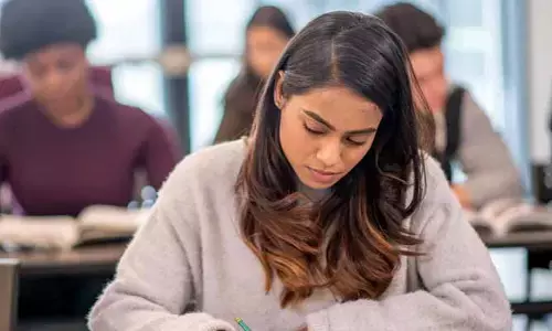 JEE-Advanced-2025: ఐఐటీల్లో చదువుకోవాలనుకునే వారికి బిగ్ షాక్.. జేఈఈ-అడ్వాన్స్‌డ్ పరీక్షపై యూ టర్న్..!