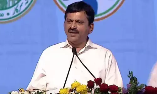 Ponguleti Srinivas Reddy: రాబోయే తరాలను దృష్టిలో ఉంచుకుని వరంగల్‌ అభివృద్ధి: పొంగులేటి