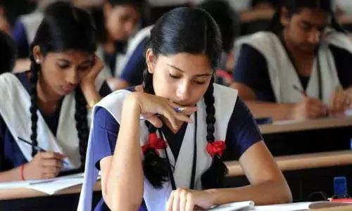 Jawahar Navodaya: జవహర్ నవోదయ ప్రవేశ పరీక్ష.. దరఖాస్తు గడువు నవంబర్ 26 వరకు పొడగింపు..!
