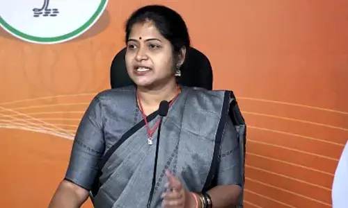 BJP: తిట్టినంత మాత్రాన పాలన చేసినట్టేనా.. రాణి రుద్రమ సంచలన విమర్శలు