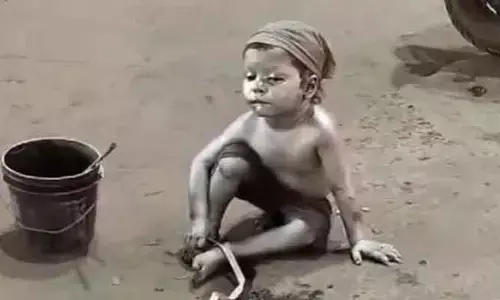 Little Gandhi: మంత్రిని కదిలించిన వీడియో.. ఆ బుడ్డోడి పరిస్థితి చూస్తే కన్నీరు ఆగదు (వీడియో)
