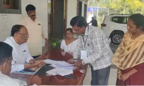 Chairman Gutta : కులగణన సర్వేలో వివరాలు అందించిన మండలి చైర్మన్ గుత్తా