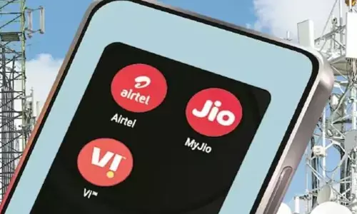 TRAI: కోటి మంది యూజర్లను కోల్పోయిన మూడు ప్రైవేట్ టెలికాం కంపెనీలు