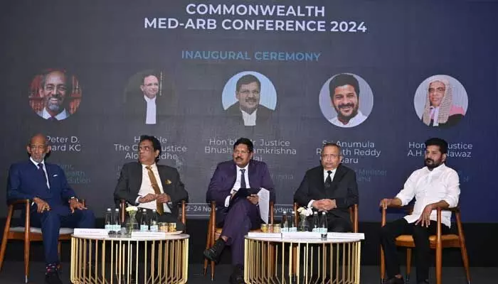హైదరాబాద్ గ్లోబల్ లీడర్గా ఎదుగుతోంది : ముఖ్యమంత్రి రేవంత్ రెడ్డి హైదరాబాద్ గ్లోబల్ లీడర్గా ఎదుగుతోంది : ముఖ్యమంత్రి రేవంత్ రెడ్డి