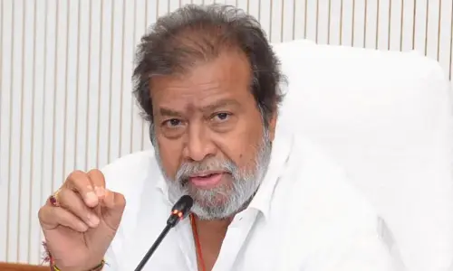 Damodar Raja Narasimha: ఫార్మసిస్టులకు హెల్త్ మినిస్టర్ స్వీట్ వార్నింగ్