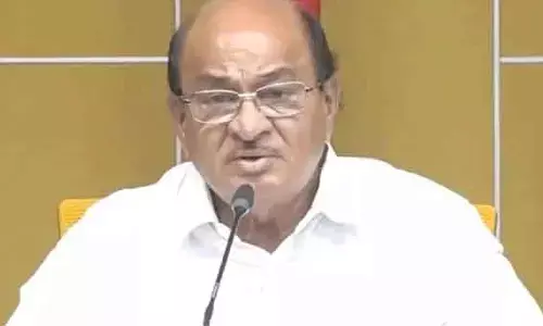 Gorantla : మాజీ సీఎం వైఎస్ జగన్ జైలుకు వెళ్లడం ఖాయం: గోరంట్ల బుచ్చయ్య చౌదరి