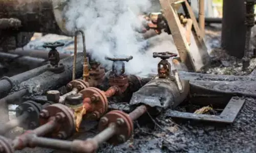 Gas Leak : ఫార్మా కంపెనీలో గ్యాస్ లీక్.. ముగ్గురు దుర్మరణం