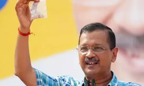 AAP : ఏడు ఉచితాలు ప్రకటించిన ఆప్.. తీర్థయాత్రలకు ఆర్థికసాయం