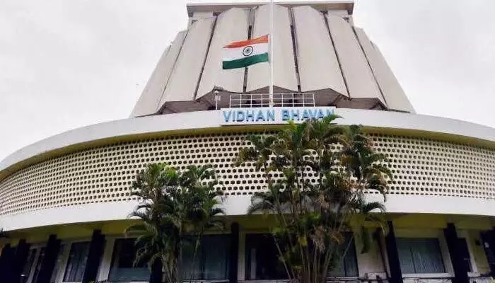 Maharashtra: మహారాష్ట్ర అసెంబ్లీలో ప్రతిపక్ష హోదా లేనట్టేనా.. ఏ పార్టీకీ సరిపోని మెజారిటీ? Maharashtra: మహారాష్ట్ర అసెంబ్లీలో ప్రతిపక్ష హోదా లేనట్టేనా.. ఏ పార్టీకీ సరిపోని మెజారిటీ?