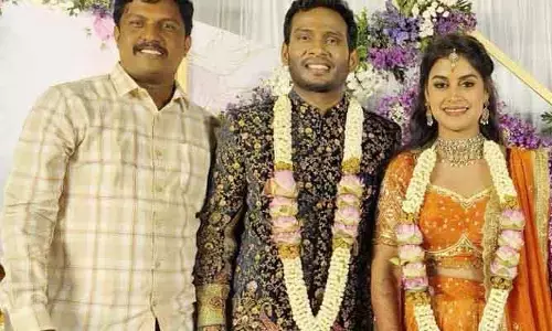 Sonia Akula Engagement: ప్రియుడితో ఎంగేజ్‌మెంట్ చేసుకున్న బిగ్‌బాస్ బ్యూటీ.. పిక్స్ వైరల్