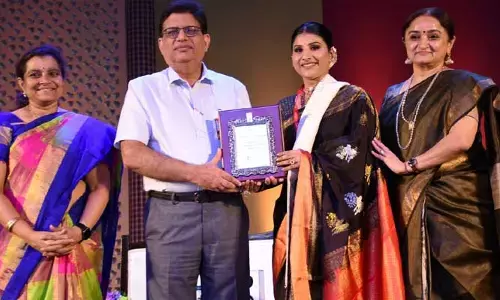 singer Mangli: సింగర్ మంగ్లీకి అరుదైన గౌరవం.. ఫొటోలు వైరల్