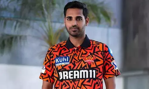 SRH అభిమానులకు బ్యాడ్ న్యూస్.. భారీ ధరకు అమ్ముడుపోయిన భువనేశ్వర్